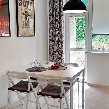 500 Steps To The Lejlighed *